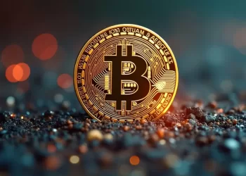 Bitcoin Faces Key Resistance at $95,000 Amid Liquidity Expansion and Market Uncertainty