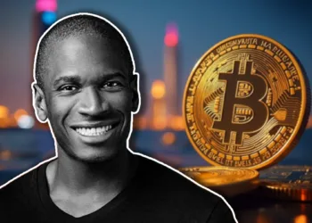 Hayes Predicts $150K Bitcoin by May, $250K Year-End And $1M by 2028 Amid Capital Controls