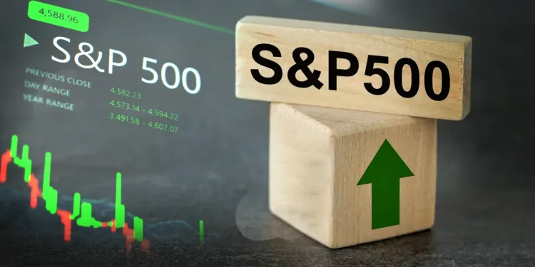 Altcoin Market Readies for Breakout as Macro Patterns Align with S&P500 Surge