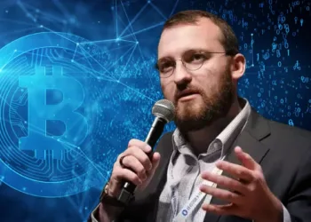 Hoskinson Links Bitcoin’s Future to DeFi in Bold Global Economy Claim